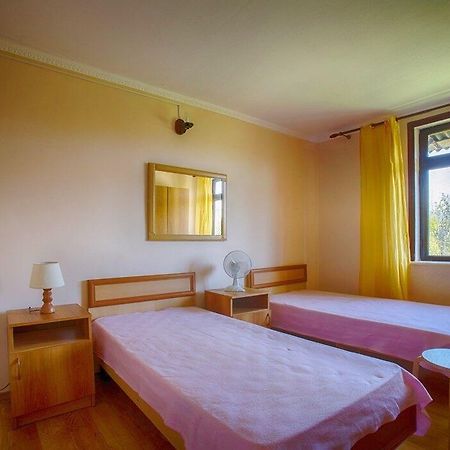 Guest House Belaya Rechka Ashitsra Exterior photo